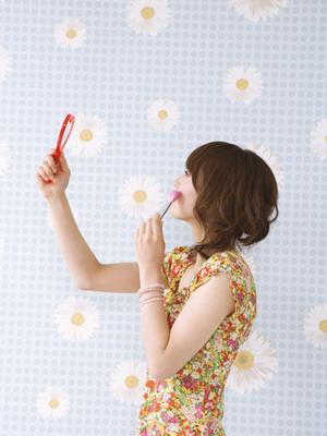 「ぷるきら」リップの魅力とは？潤いと光沢を両立する高品質コスメの選び方ガイド